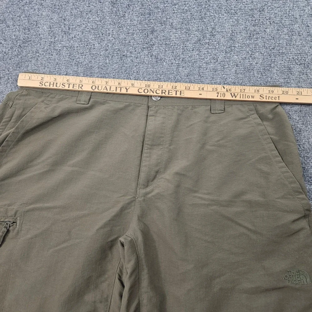 The North‎ Face Hiking Pants Mens 40 Short Green Straight Leg Outdoor Gorpcore